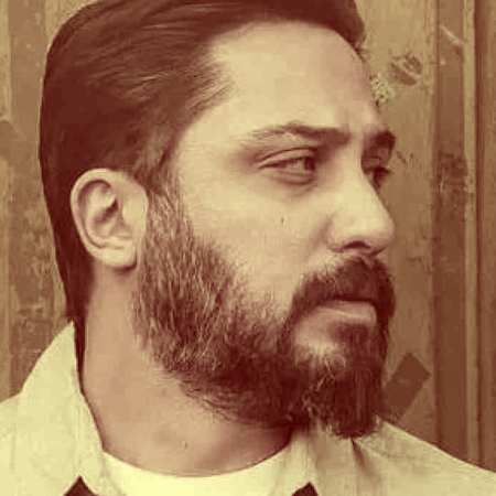 دانلود آهنگ هق هق (دلی) از روزبه بمانی