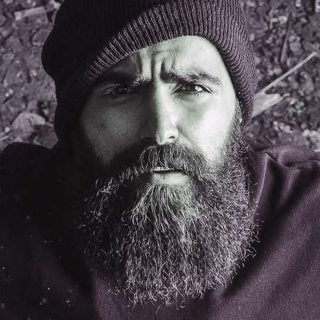 دانلود آهنگ کجایی یعنی دلت تنگ شده واسه من (دلی) از معین زد