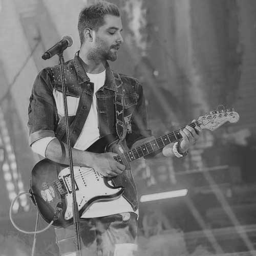 دانلود آهنگ زنگ انشا (دلی) از ماکان بند