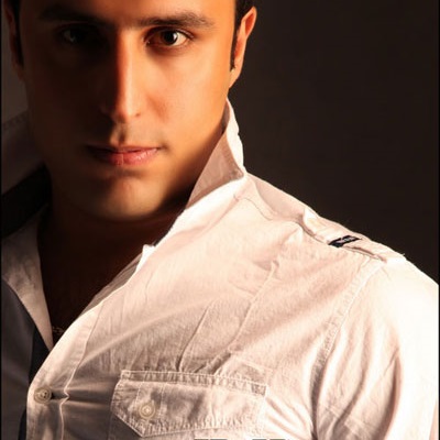 دانلود آهنگ دل بیچاره از حمید آداب